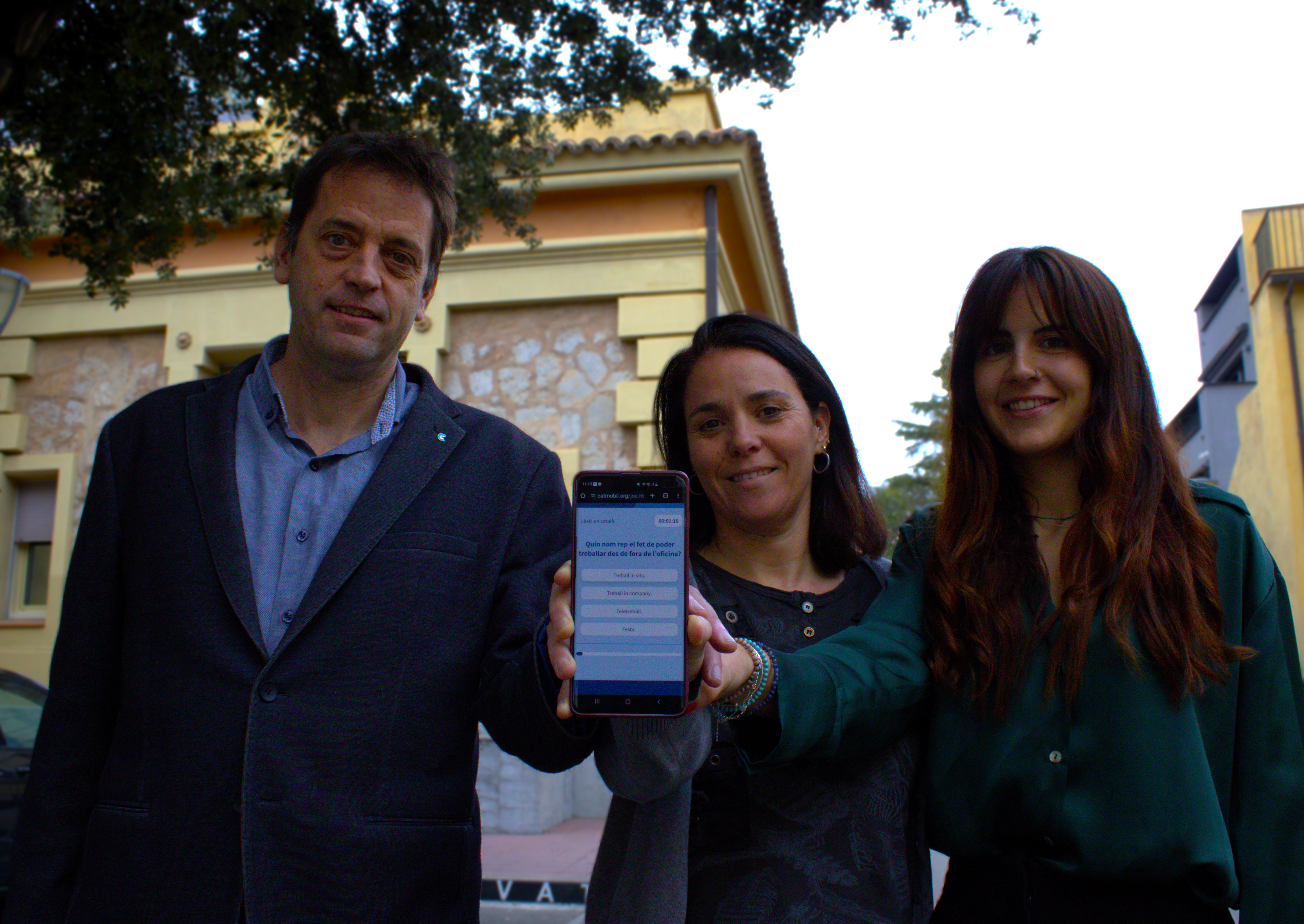 La Cecot ha desenvolupat un joc al mòbil per a l’acollida de persones treballadores en català